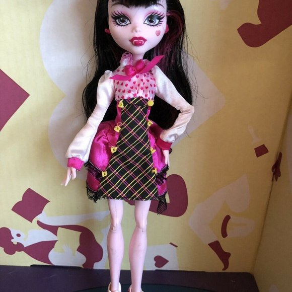 Meet your Posher, Alexa - Picture 2 of 3